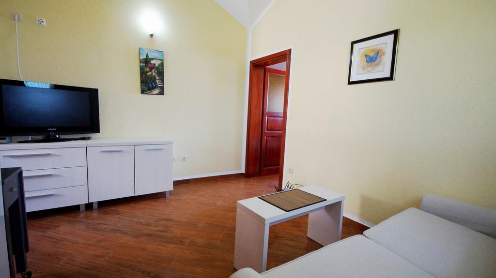 Apartmani Zona Sveti Stefan Exterior photo